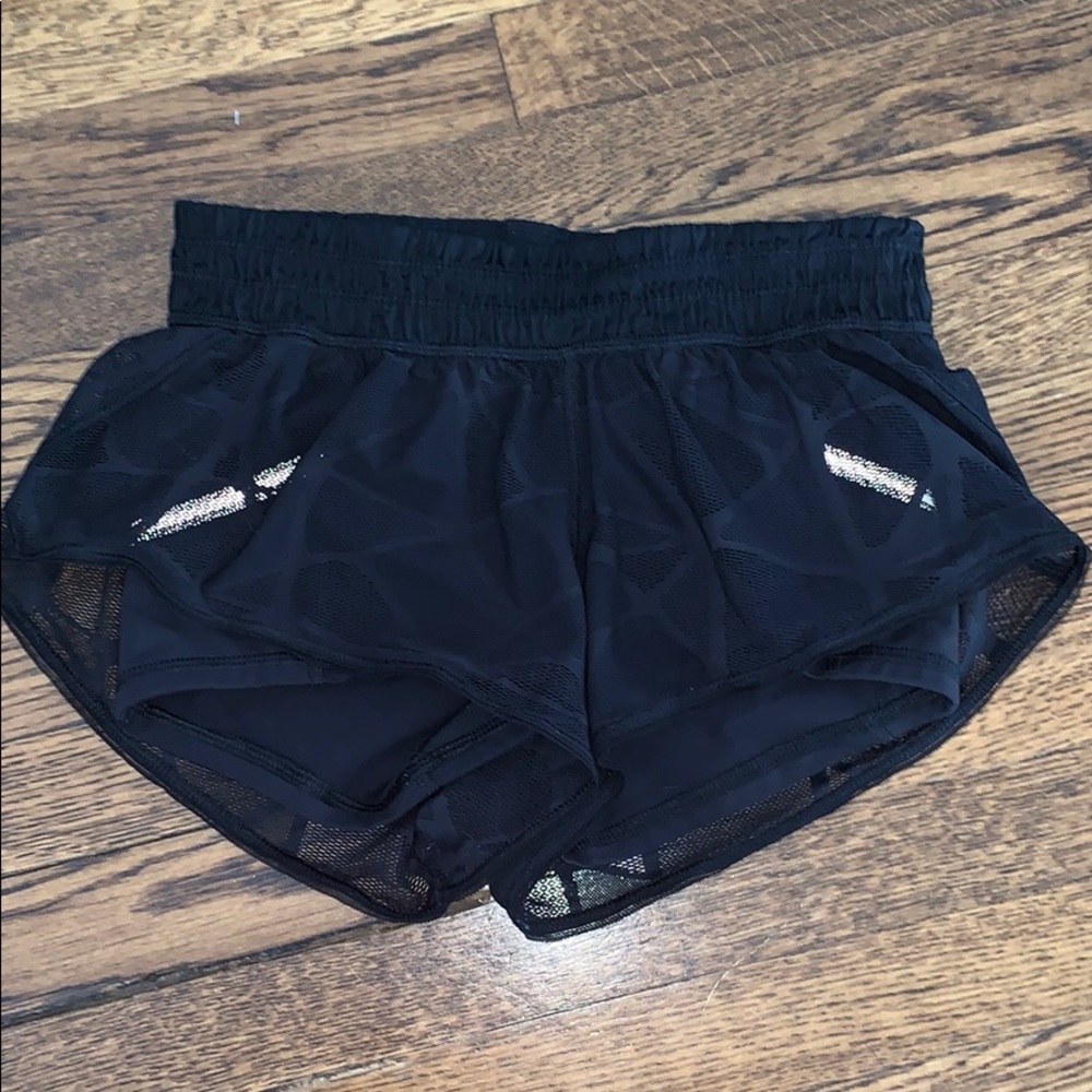 lululemon black shorts